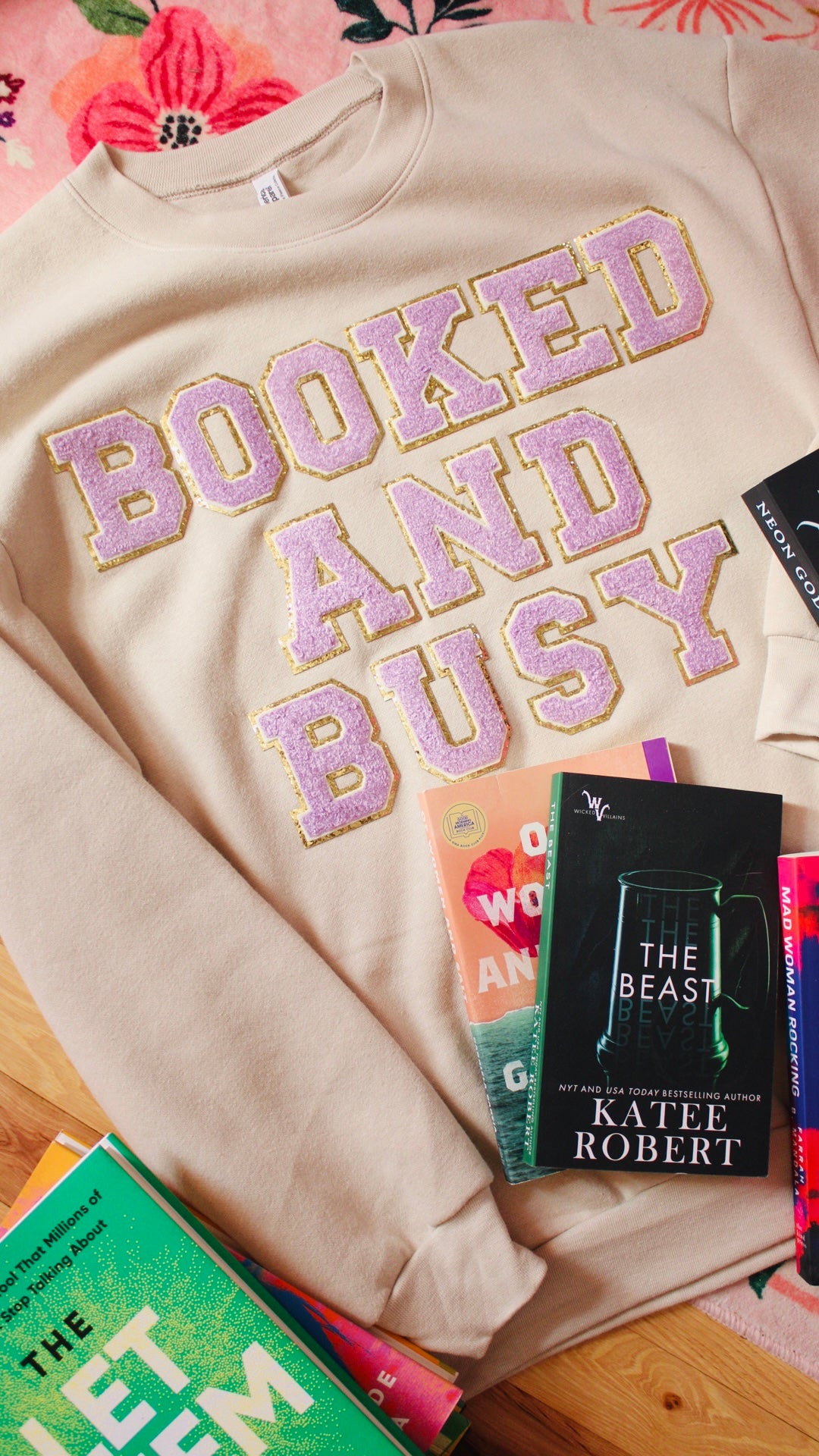 BOOKED AND BUSY PATCH CREWNECK