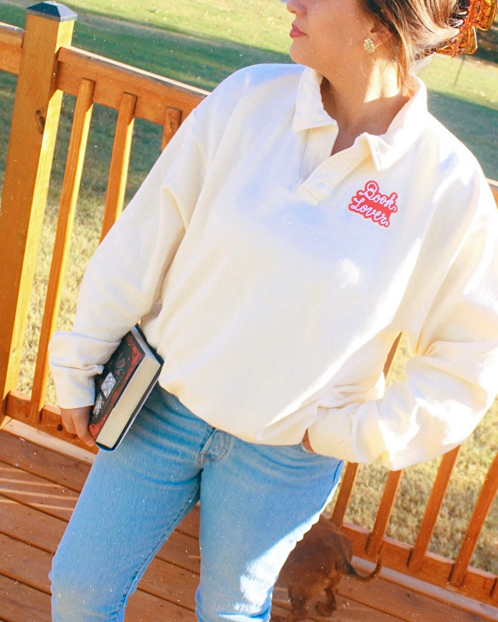 BOOK LOVER EMBRIODERED PATCH POLO CREWNECK