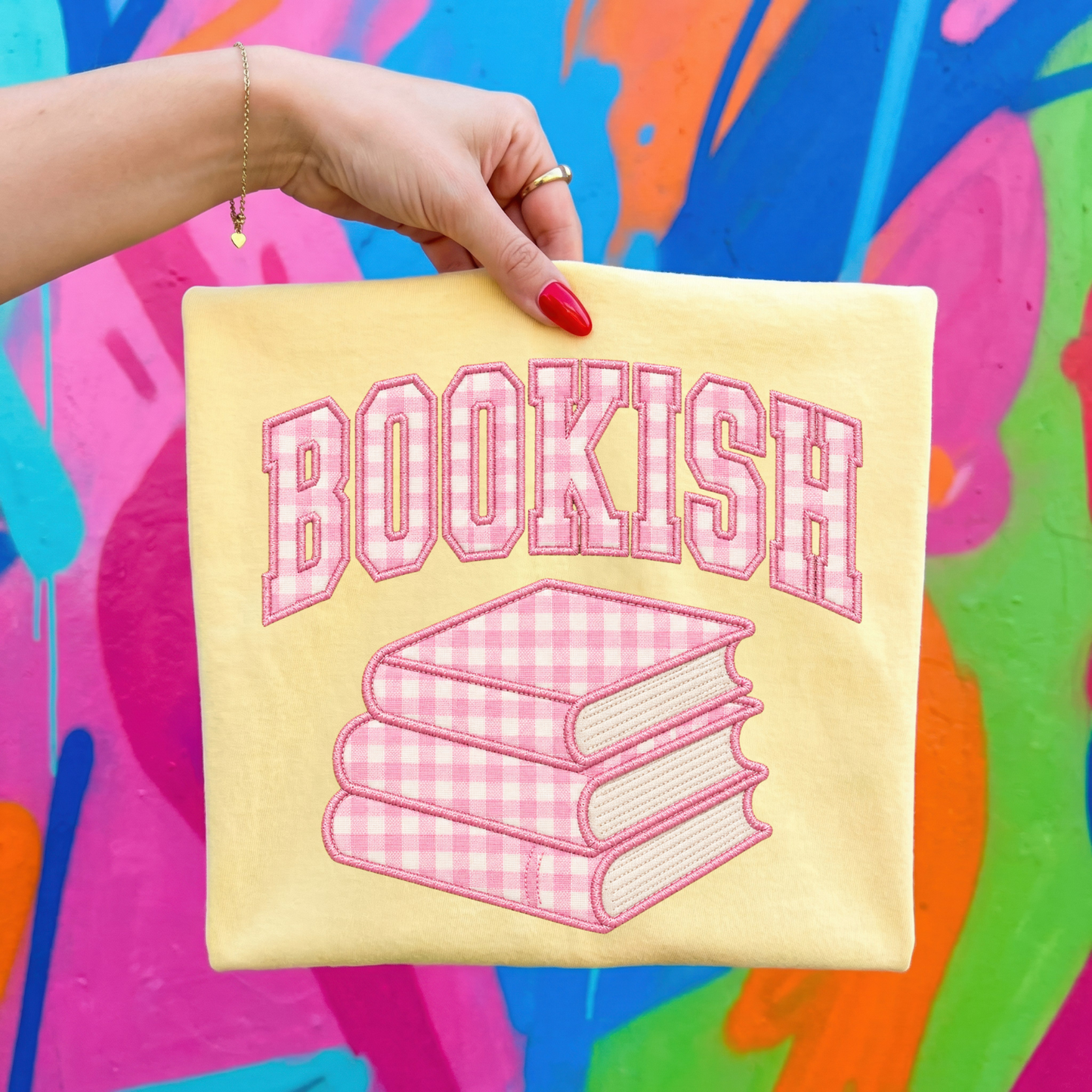 PINK GINGHAM BOOKISH COMFORT COLOR TEE