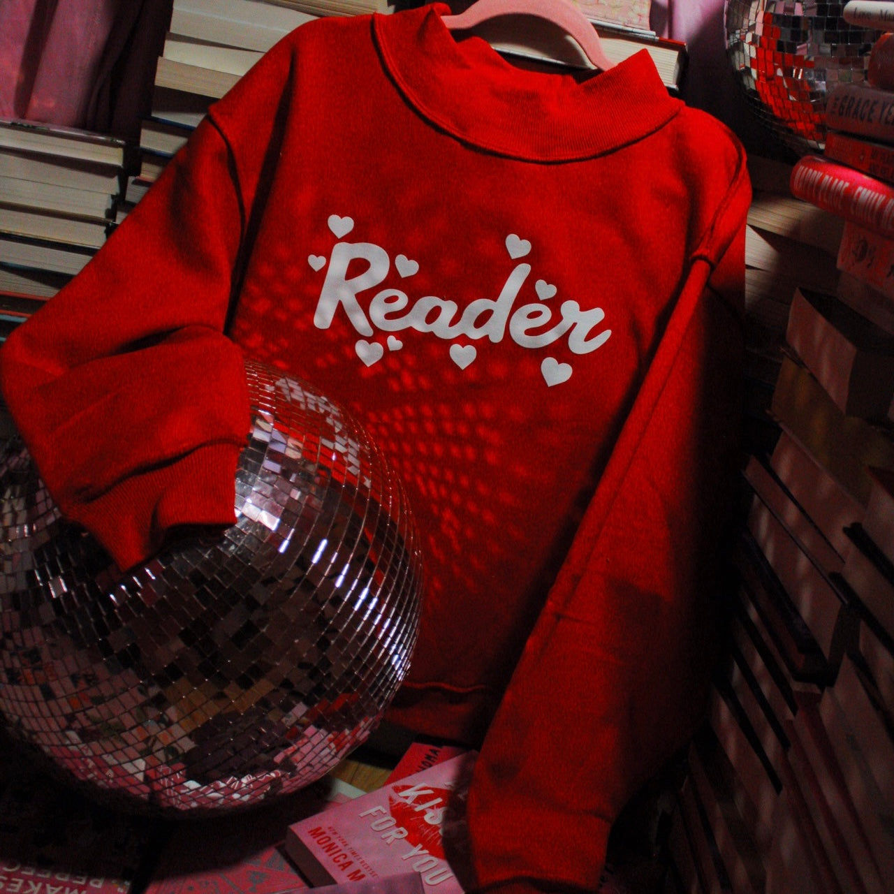 BOOKISH GALENTINES READER MOCK NECK