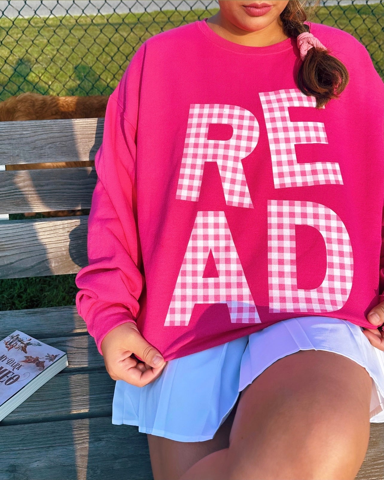 PINK GINGHAM READ CREWNECK