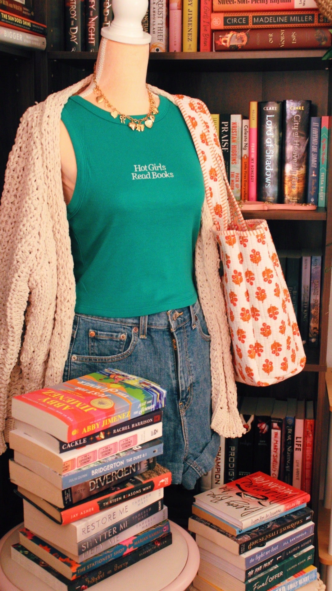 HOT GIRLS READ BOOKS EMBROIDERED TANK