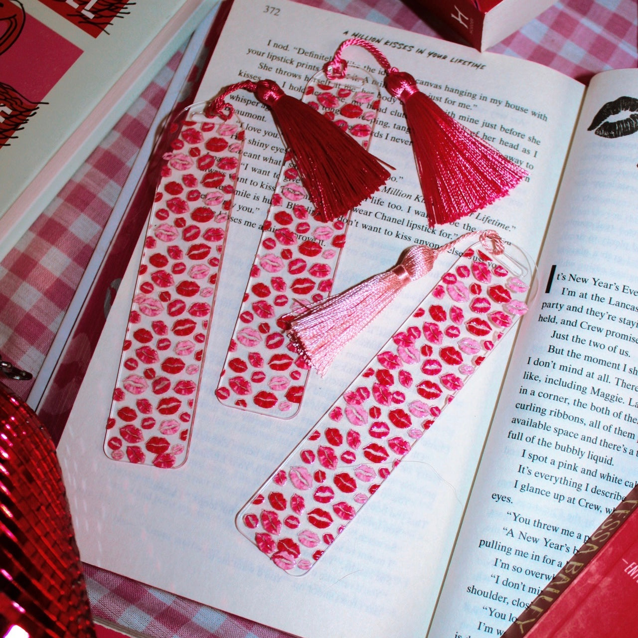 ARYLIC "LIPSTICK STAINS" BOOKMARK