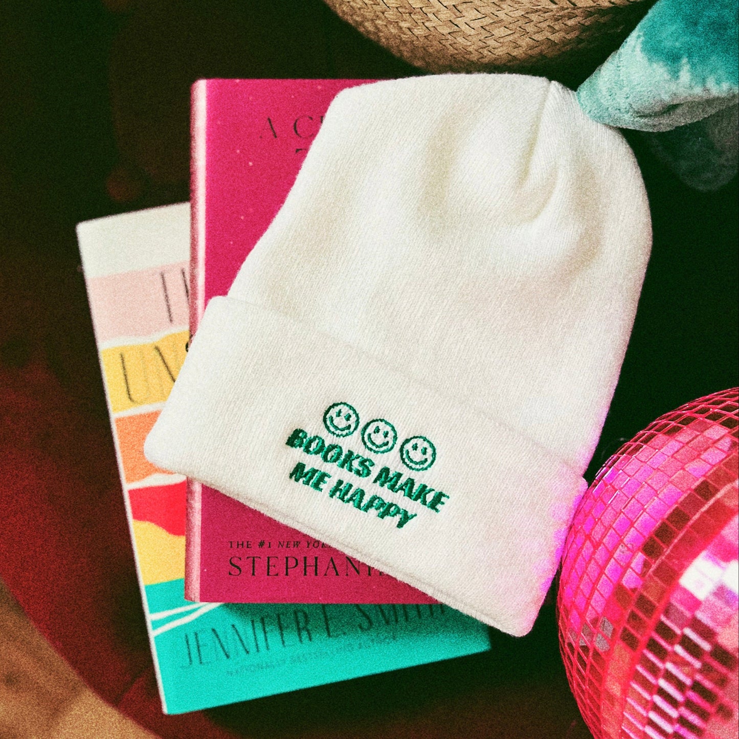 BOOKS MAKE ME HAPPY CUFFED BEANIE