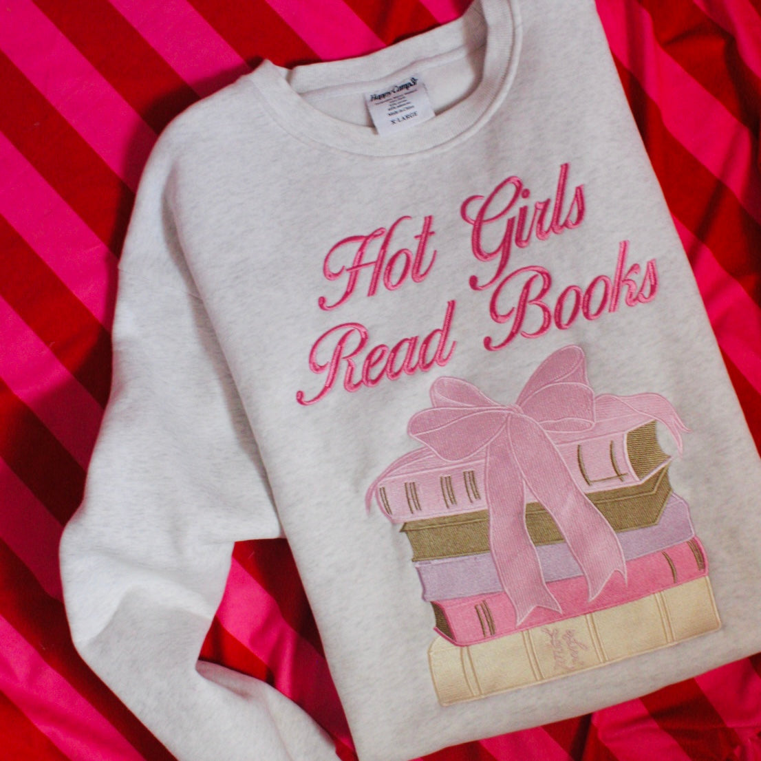 HAPPY CAMPER HOT GIRLS READ BOOKS EMBROIDERED CREWNECK