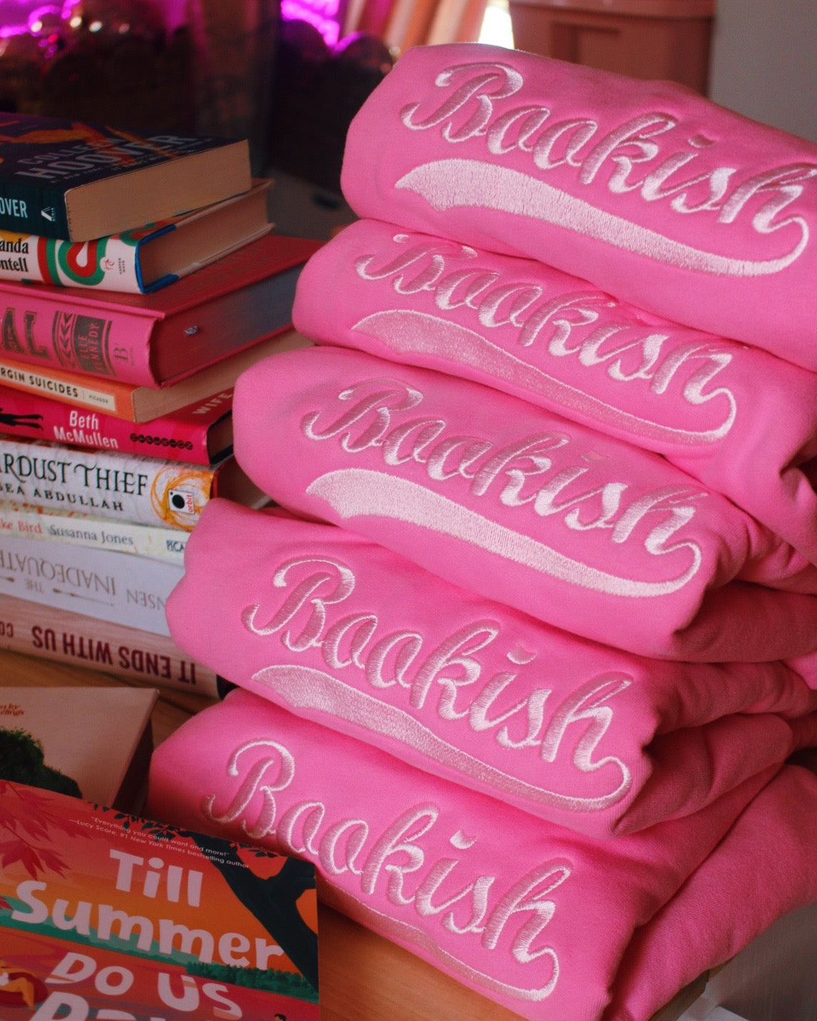 BOOKISH VARSITY EMBROIDERED VNECK CREWNECK