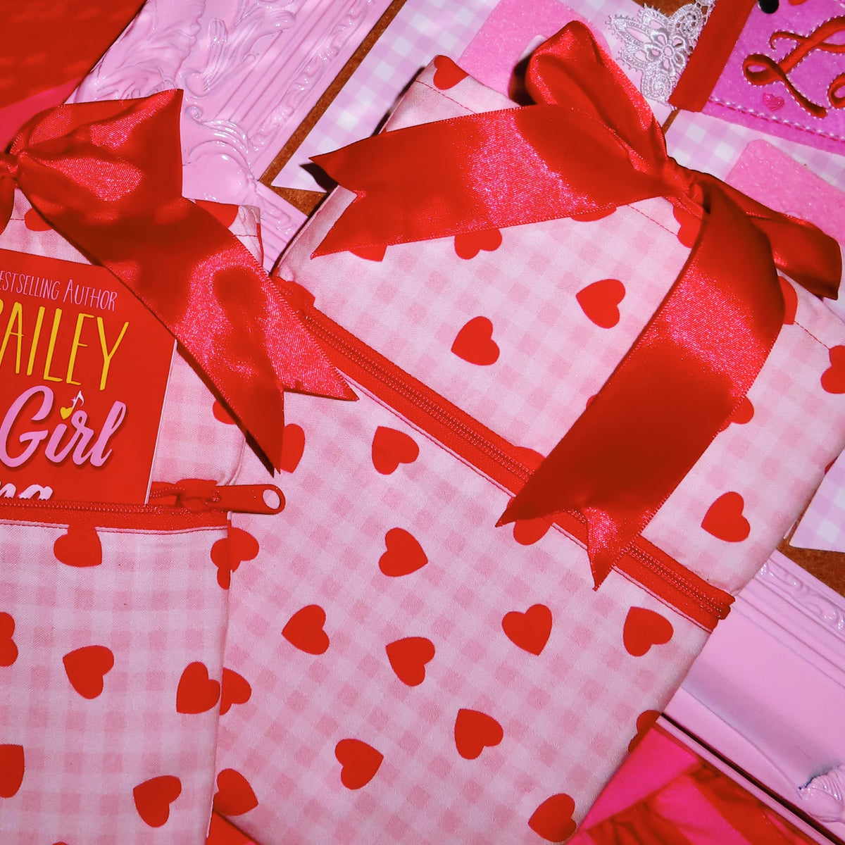 SWEETHEART BOOK SLEEVE