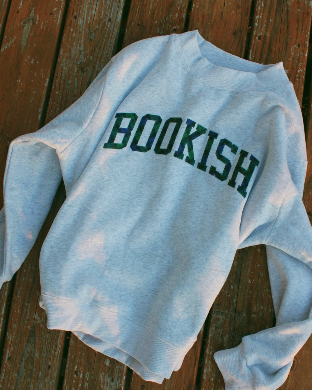 BOOKISH PLAID ASH MOCK NECK