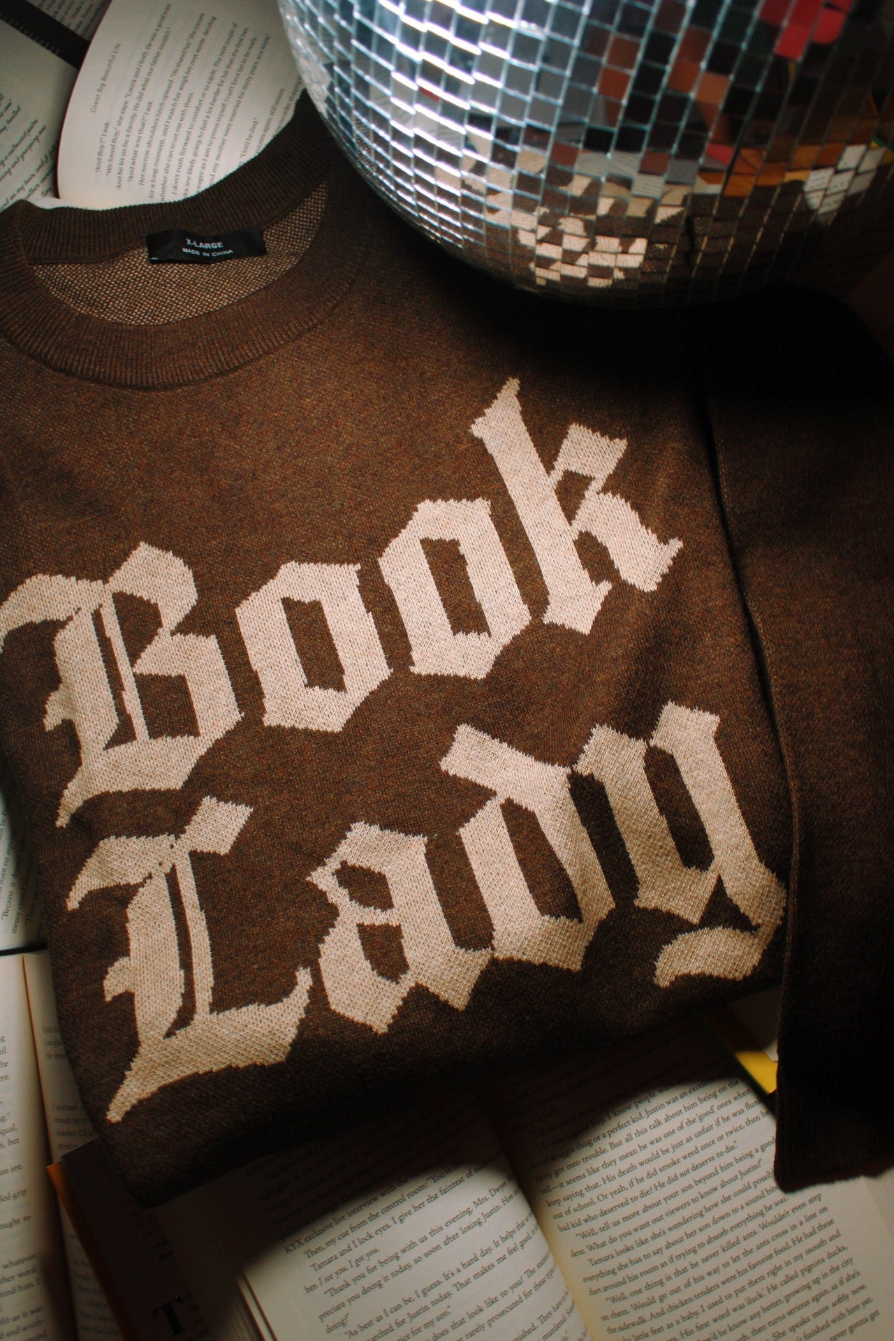 BOOK LADY KNIT SWEATER