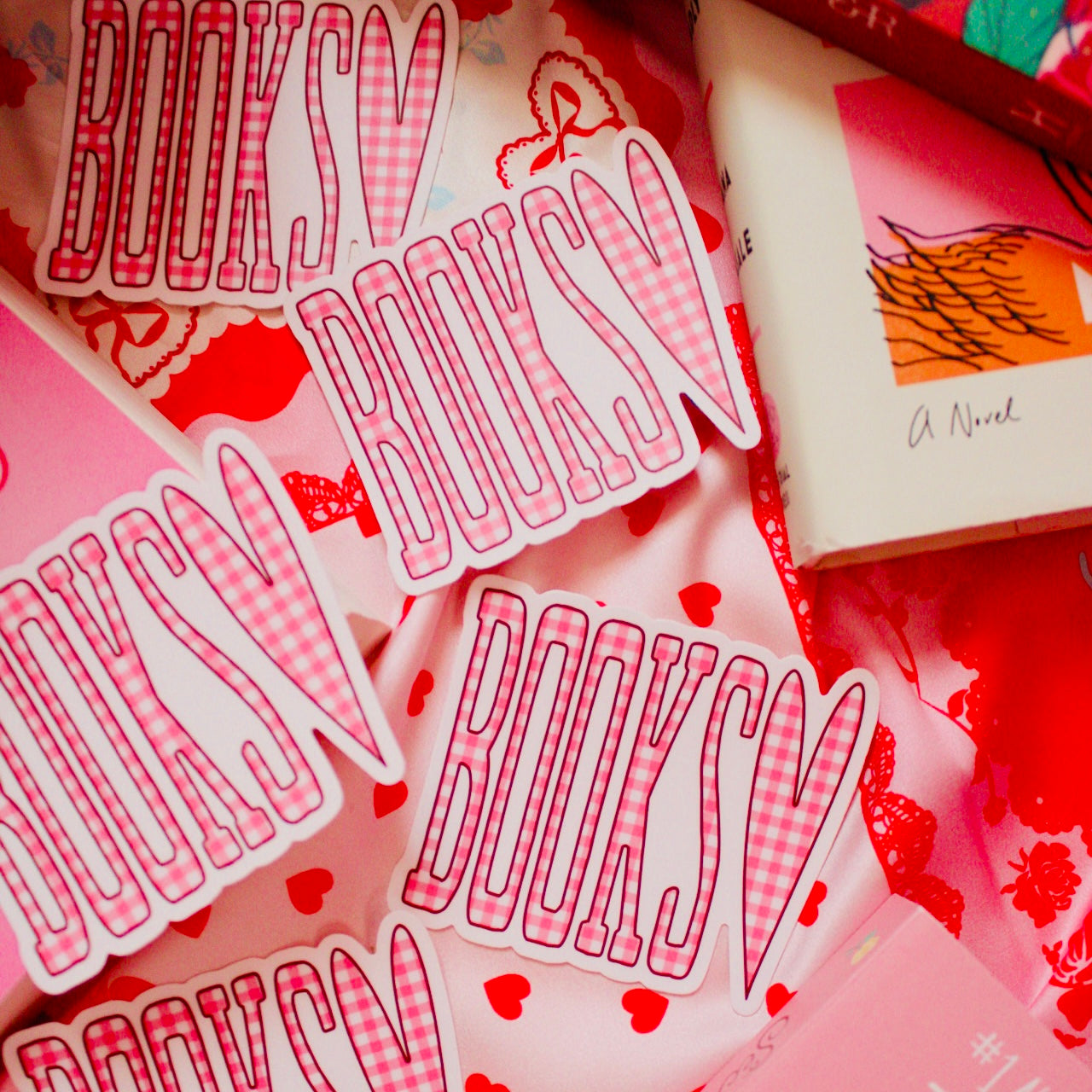 BOOKS GINGHAM STICKER