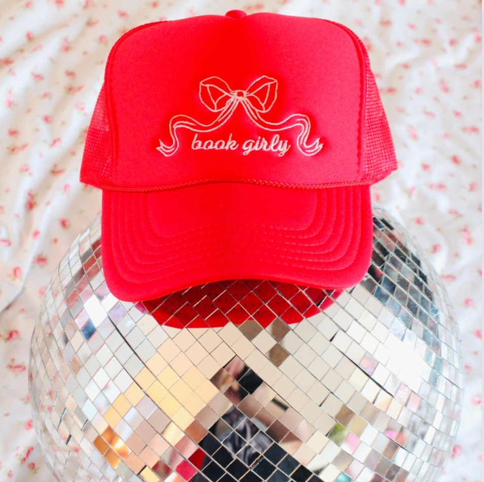 BOOK GIRLY TRUCKER HAT