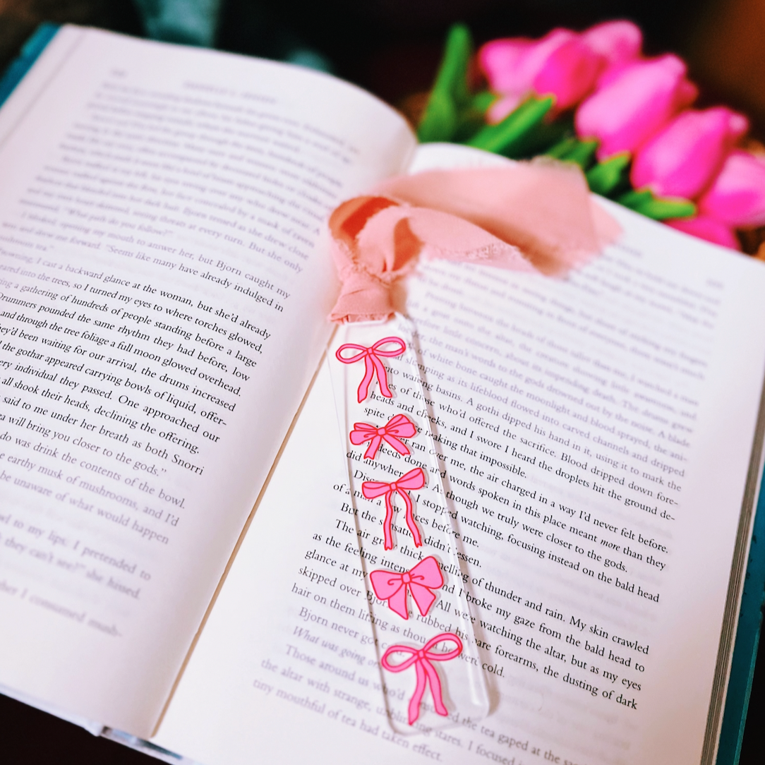 ARYLIC "BOWS" BOOKMARK